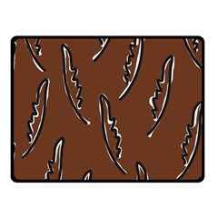 Feather Leaf Pattern Print Fleece Blanket (small)