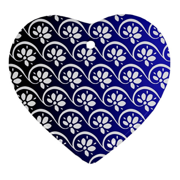 Pattern Floral Flowers Leaves Botanical Ornament (Heart)