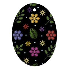 Embroidery Seamless Pattern With Flowers Ornament (oval)