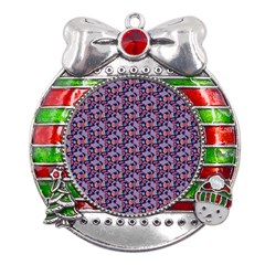 Trippy Cool Pattern Metal X mas Ribbon With Red Crystal Round Ornament